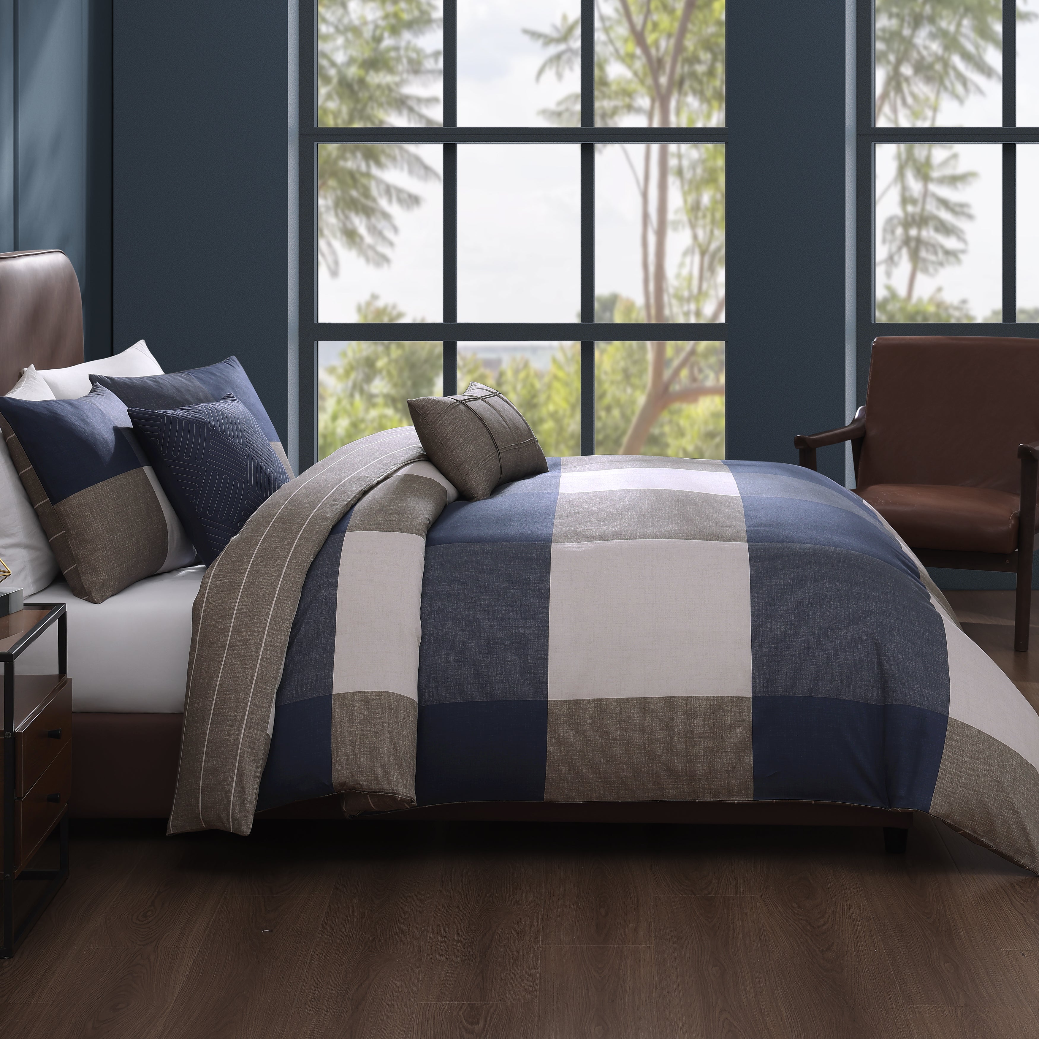 Bebejan Checkered Navy Tan 5 Piece Reversible Comforter Set